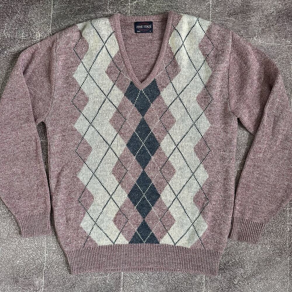 Men's Vintage 80's Pine State USA Wool Acrylic Pink Argyle V Neck Sweater Sz L